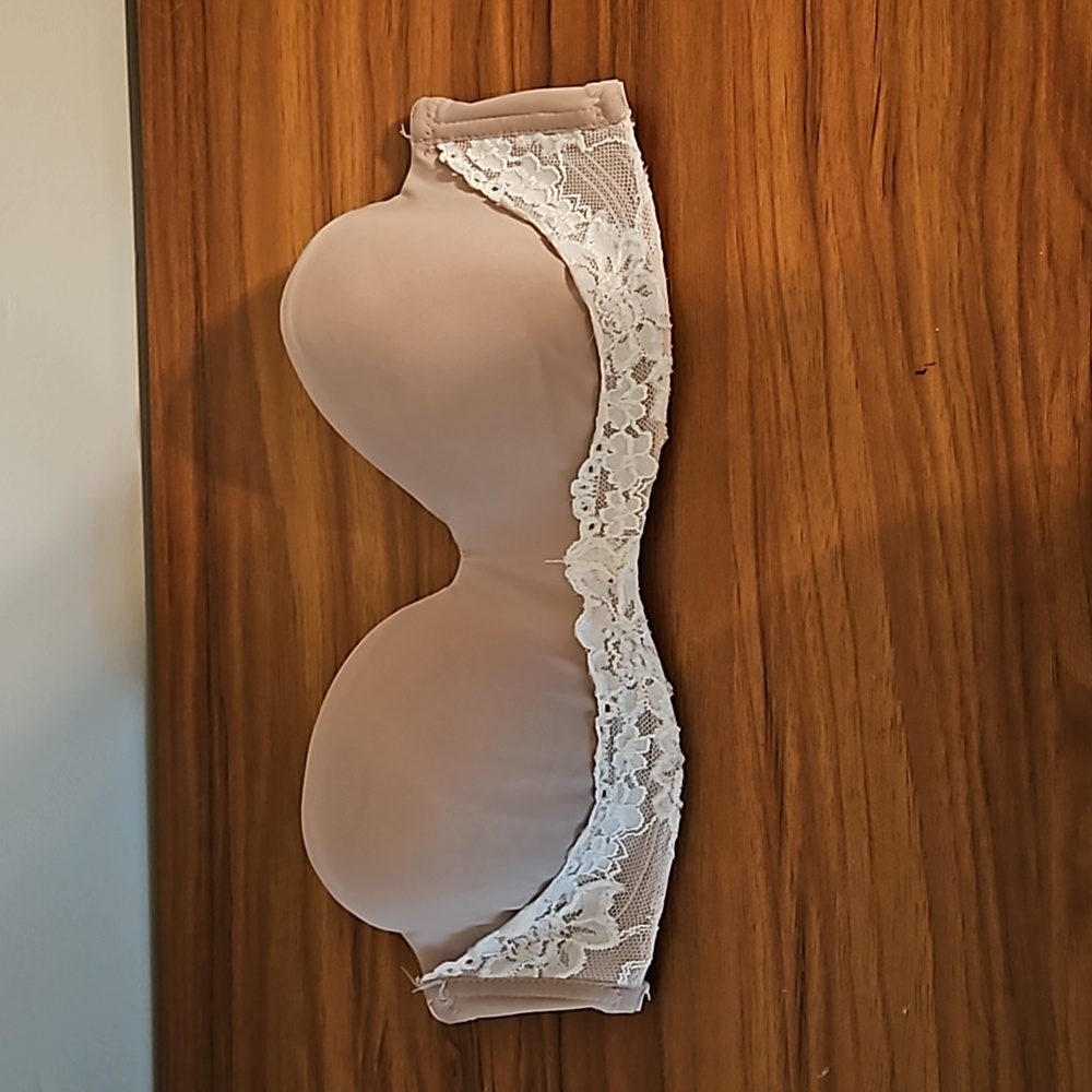 Izod Strapless Bra - 34B